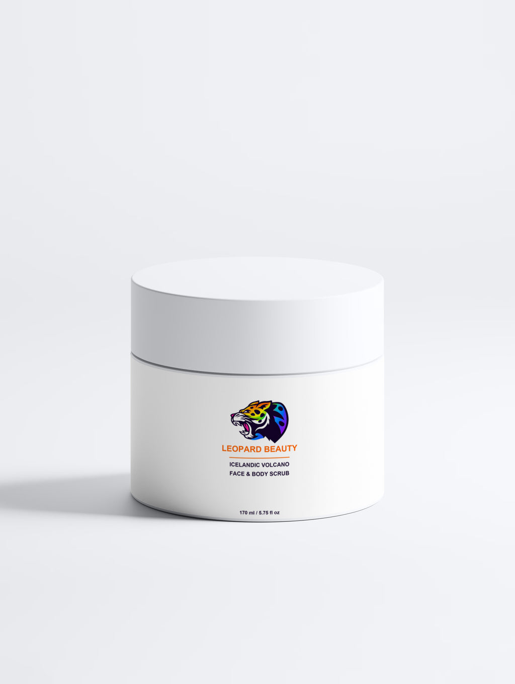 Scrub viso e corpo con sabbia vulcanica islandese
